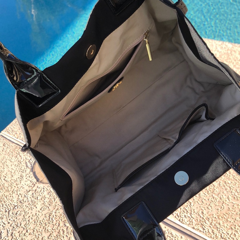Authentic Tory Burch Mini Ella Tote - Picture 3 of 8